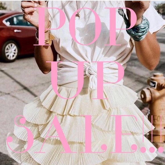 Dresses & Skirts - 🔥Seasonal clear out SALE 🔥